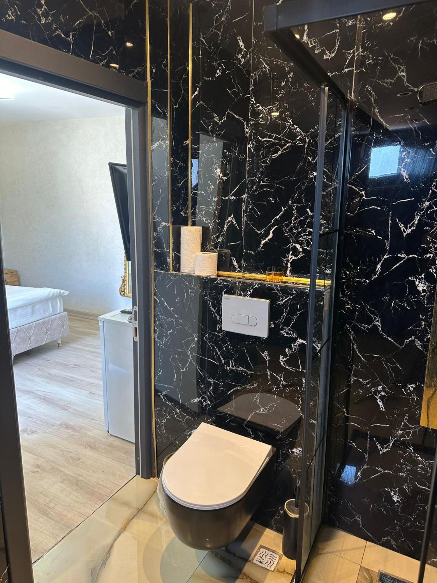 Vip Otel Istanbul Exterior foto